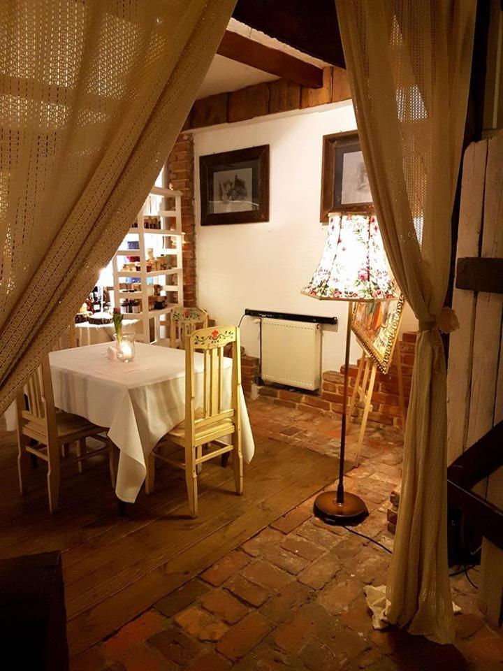 Austeria Hotel Rychnowo Eksteriør billede